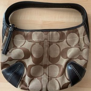 Coach Signature Hobo Shoulder Bag